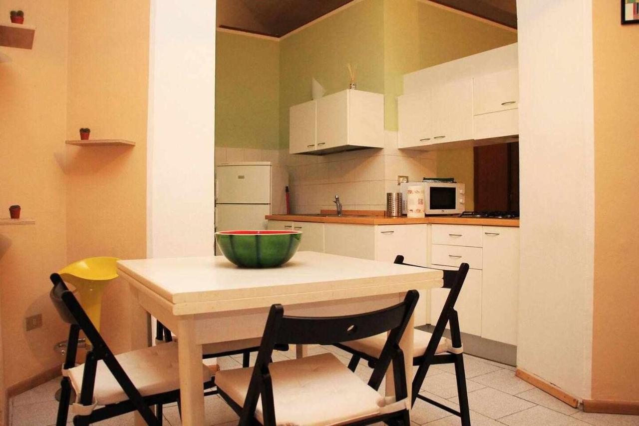 Apartmán Antica Casa Oddone Asti Exteriér fotografie