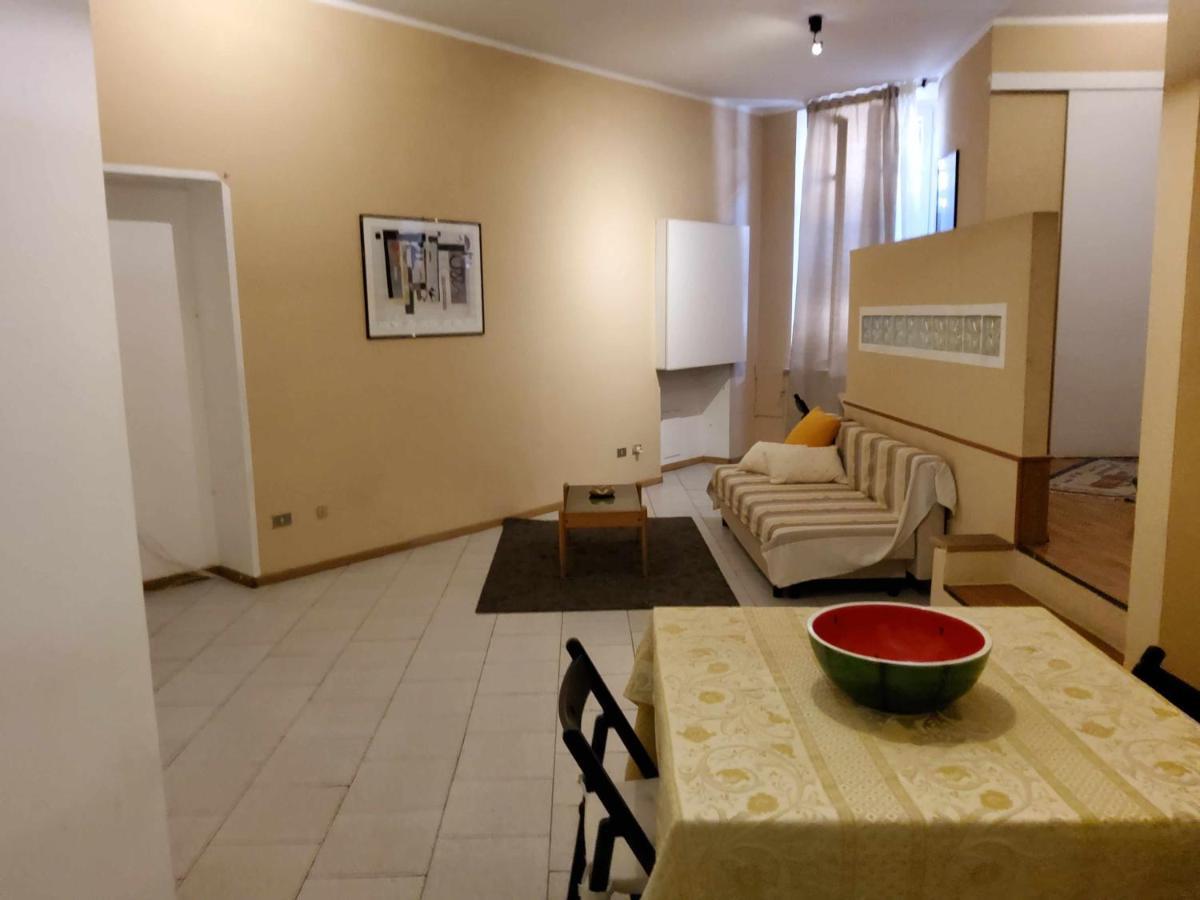 Apartmán Antica Casa Oddone Asti Exteriér fotografie