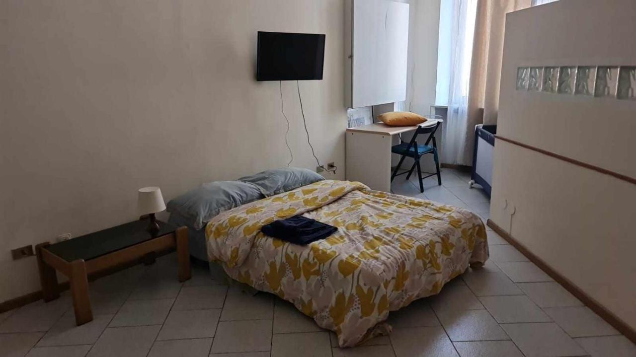 Apartmán Antica Casa Oddone Asti Exteriér fotografie